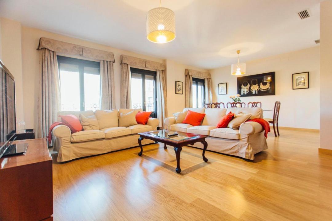 セビリアDuplex With Terrace- 5Bd 3Bth- Centerアパートメント エクステリア 写真